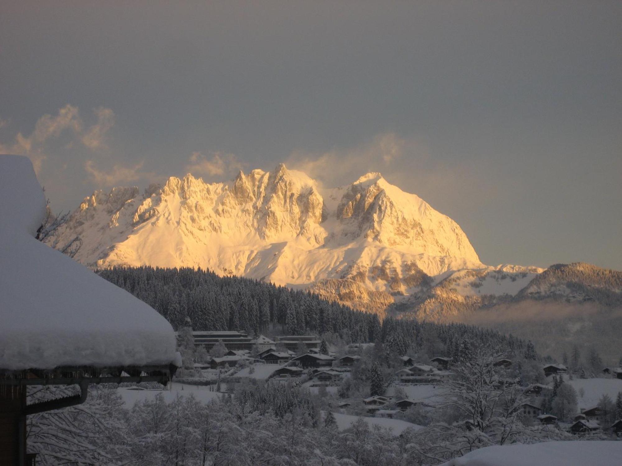 Pension Hinterseer Kitzbühel Esterno foto